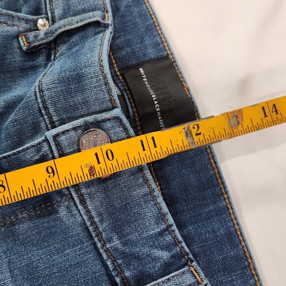 White House Black Market Mid-rise Girlfriend Jeans Size 14    Lot C - Picture 5 of 6